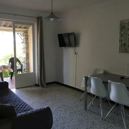 Thalassa * サント・リュシー・ド・ポルト・ヴェッキオ